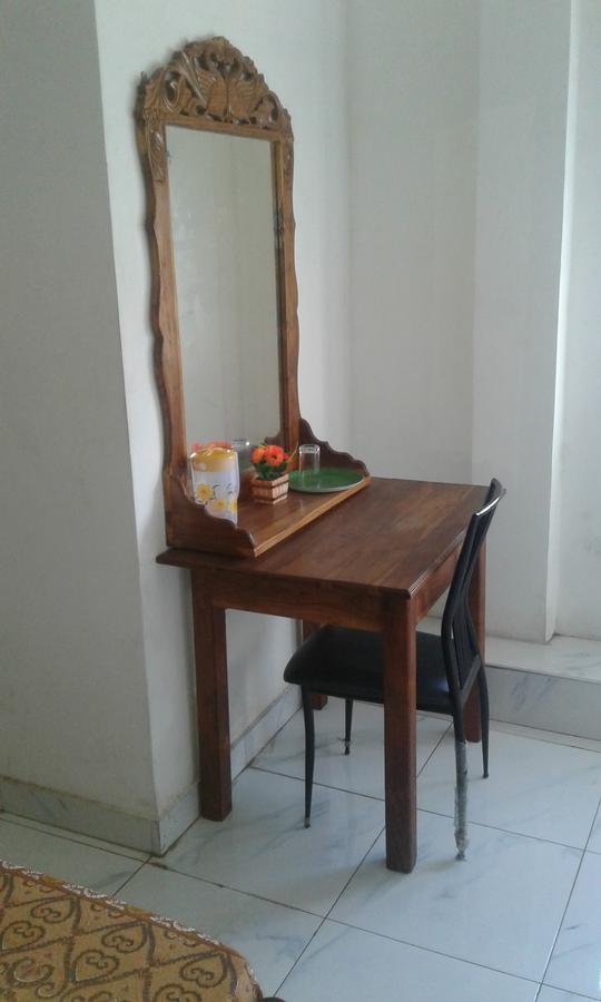 Down Town Hotel Ponnarankulama Εξωτερικό φωτογραφία