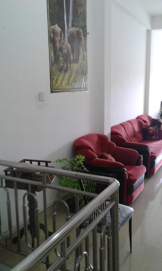 Down Town Hotel Ponnarankulama Εξωτερικό φωτογραφία