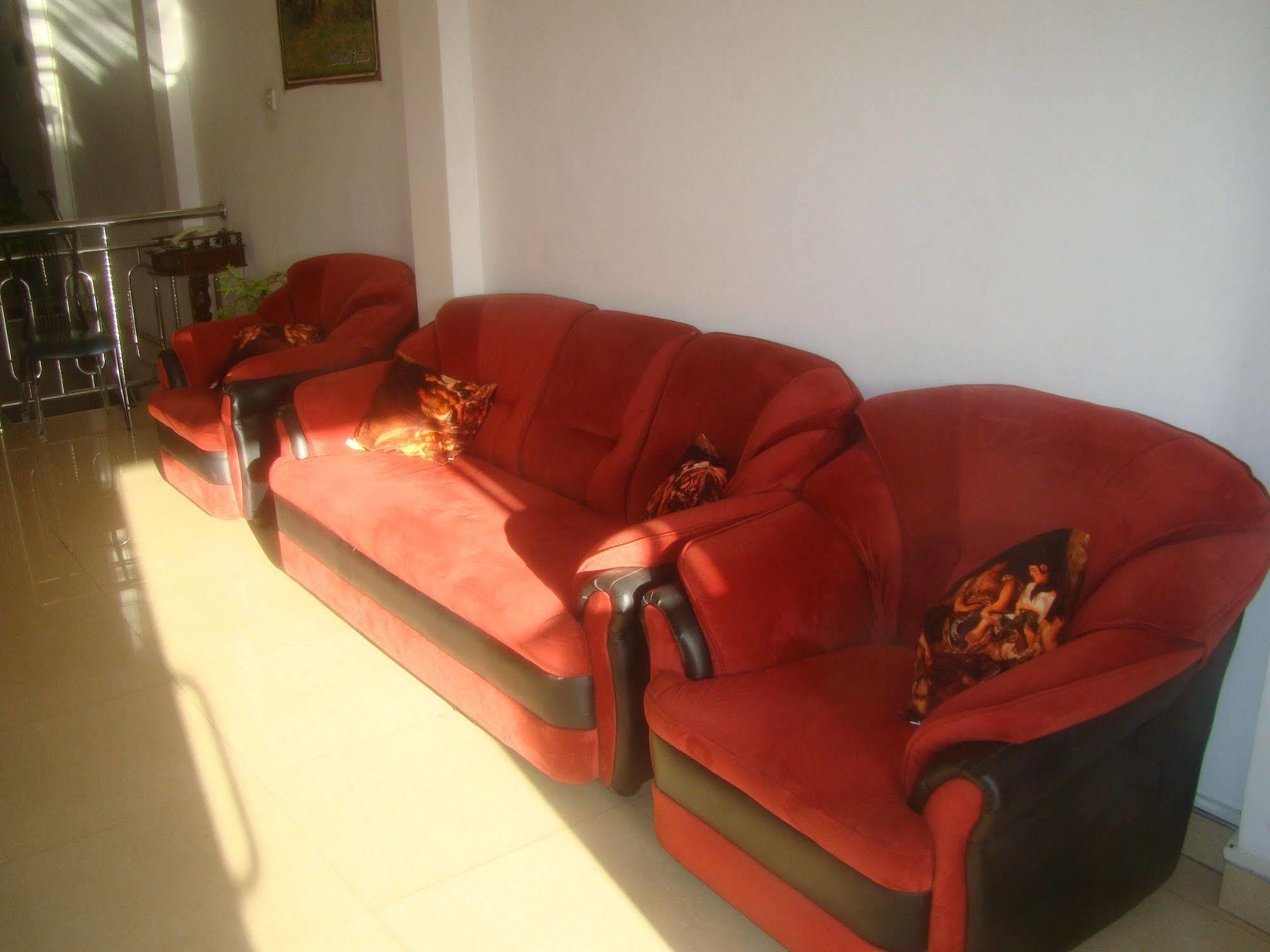 Down Town Hotel Ponnarankulama Εξωτερικό φωτογραφία